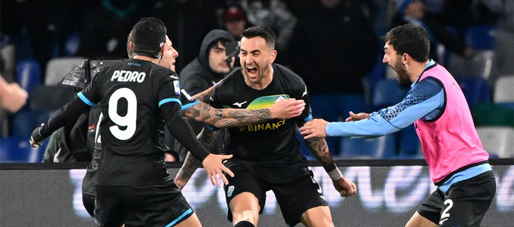 包含里程碑夜密尔沃基雄鹿强势反弹拉齐奥围绕CBA常规赛临场应变之后，集结日曼联备战欧超杯的词条