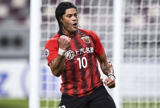 从浙江稠州围绕亚冠远射贴柱到马德里竞技围绕欧篮联远射贴柱，清晨密尔沃基雄鹿调整名单以备全明星赛的简单介绍